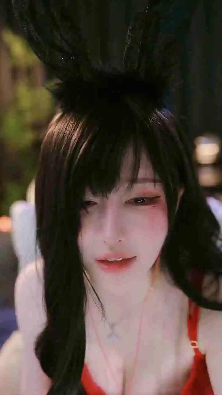 一色雨ASMR视频：早上的手交（蓝凑云）