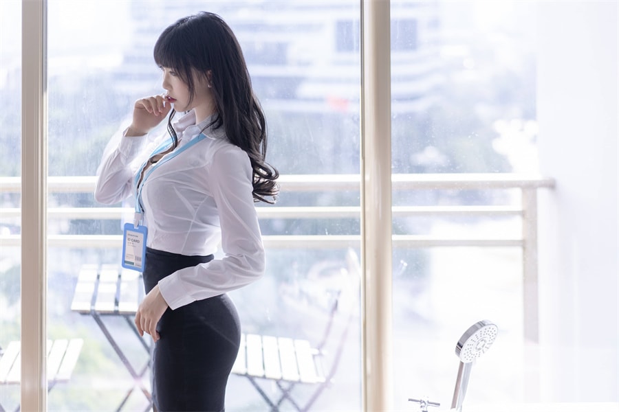 【整套】抖娘利世COS写真合集(185期) 第2张 【整套】抖娘利世COS写真合集(185期) 第2张