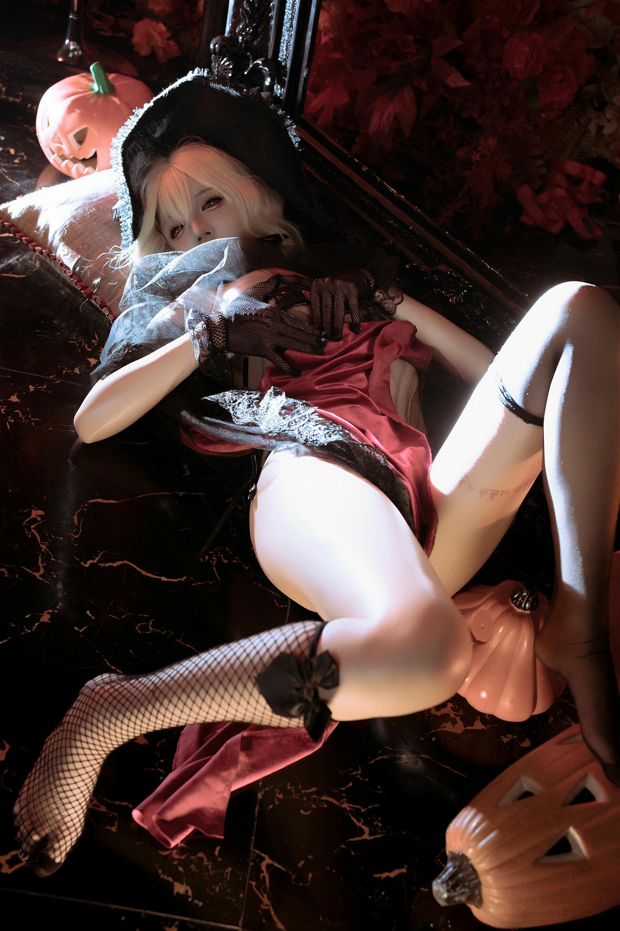 【单套】魔女姐姐【136页】  第2张