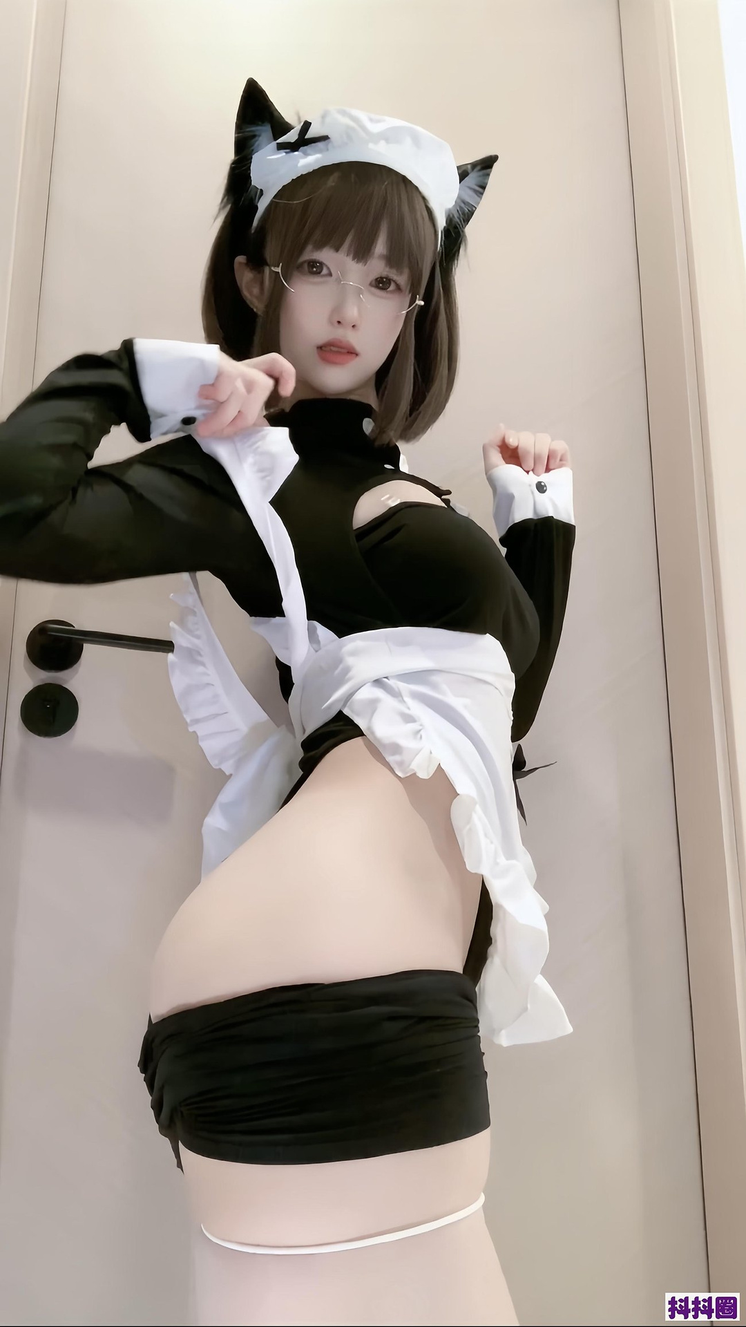 【单套】喵帕斯：烧鸡萝莉会员付费图集13【16张】